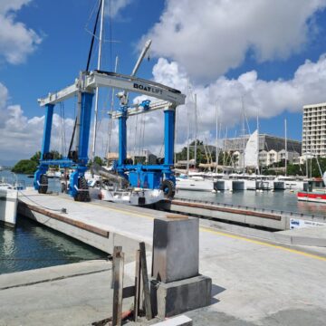 La marina de Bas-du-Fort inaugure le 10 novembre son nouvel élévateur à bateaux d'une capacité de levage de 35 tonnes comme le précédent La marina de Bas-du-Fort inaugure le 10 novembre son nouvel élévateur à bateaux d'une capacité de levage de 35 tonnes comme le précédent