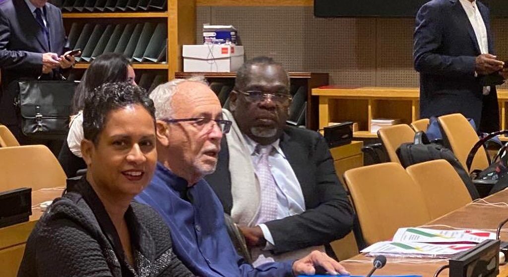Une délégation présente à la 78e Assemblée générale de l'ONU à New York le 22 septembre 2023 demande la décolonisation de la Guadeloupe. Photo : Alyans Nasyonal Gwadloup Une délégation présente à la 78e Assemblée générale de l'ONU à New York le 22 septembre 2023 demande la décolonisation de la Guadeloupe. Photo : Alyans Nasyonal Gwadloup