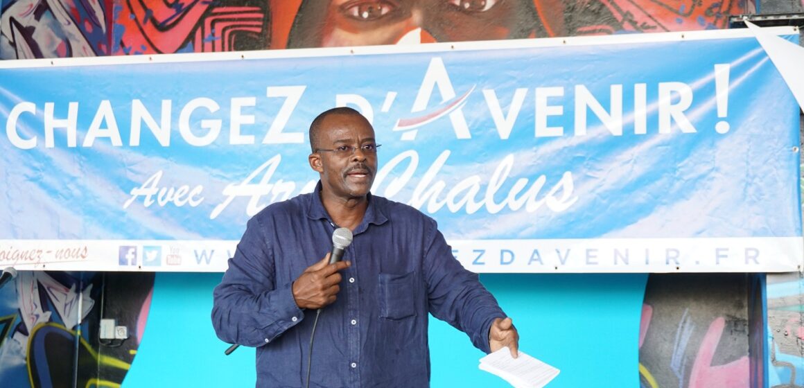 Ary Chalus en campagne pour les régionales de 2015 en Guadeloupe Ary Chalus en campagne pour les régionales de 2015 en Guadeloupe