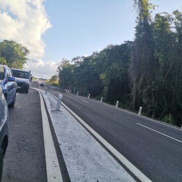 Travaux de la Voie verte à Jarry des retards et défauts qui vont durer. Photo Le Courrier de Guadeloupe. Mars 2024 Travaux de la Voie verte à Jarry des retards et défauts qui vont durer. Photo Le Courrier de Guadeloupe. Mars 2024