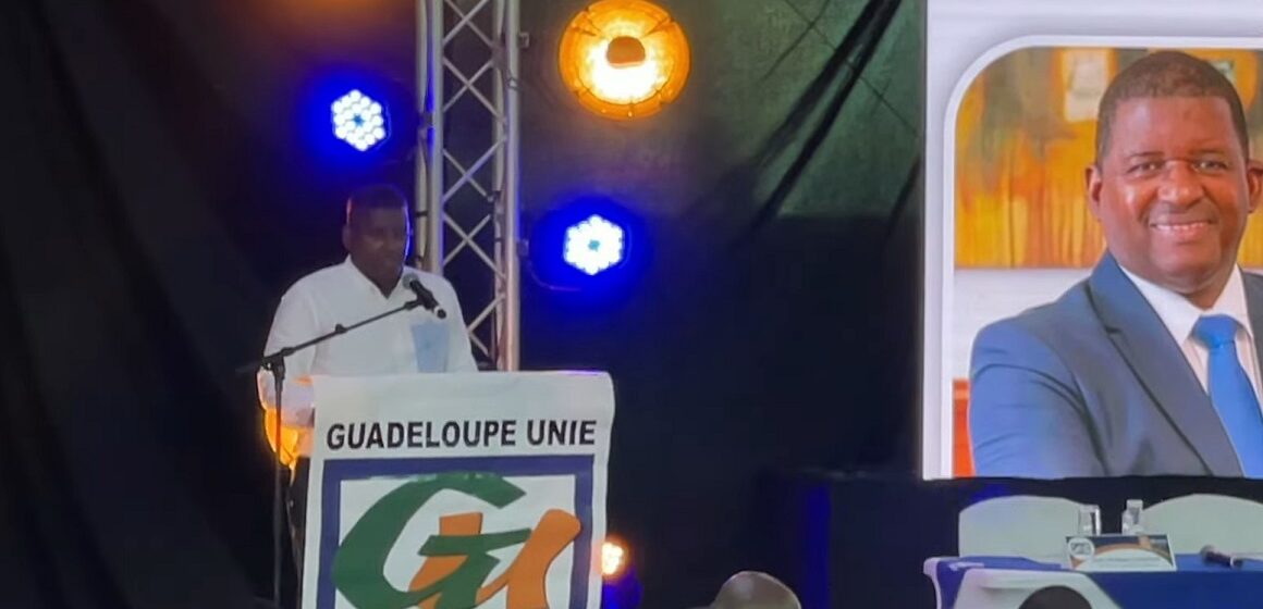 Guadeloupe unie, solidaire et responsable (GUSR) a tenu dimanche 1erdécembre son 9e congrès au palais des sports Laura Flessel à Petit-Bourg