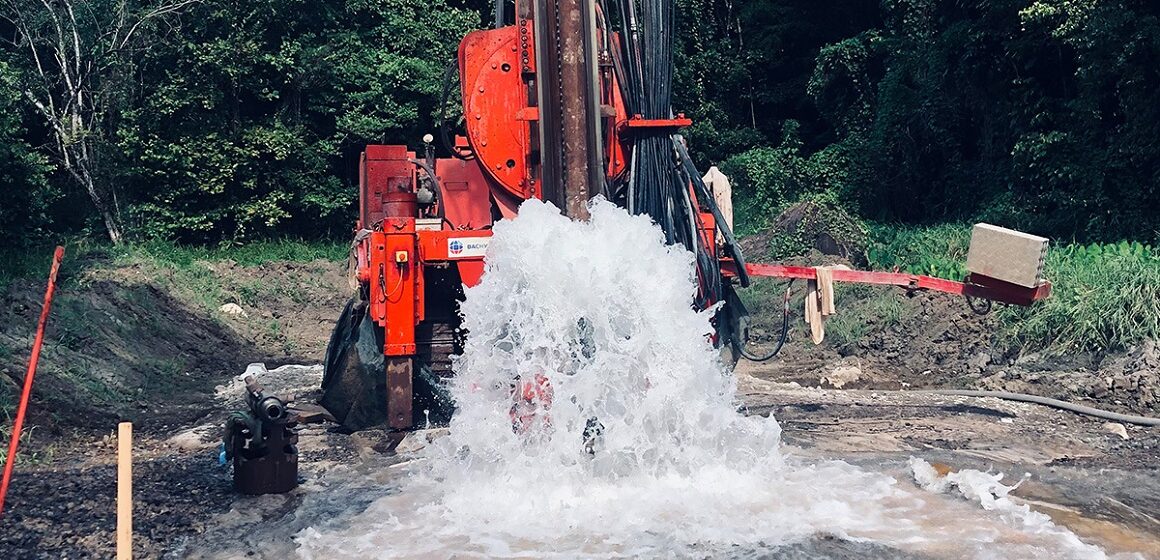 Illustration. Forage d’eau en Martinique. Photo : Bachy-Balineau DR Illustration. Forage d’eau en Martinique. Photo : Bachy-Balineau DR
