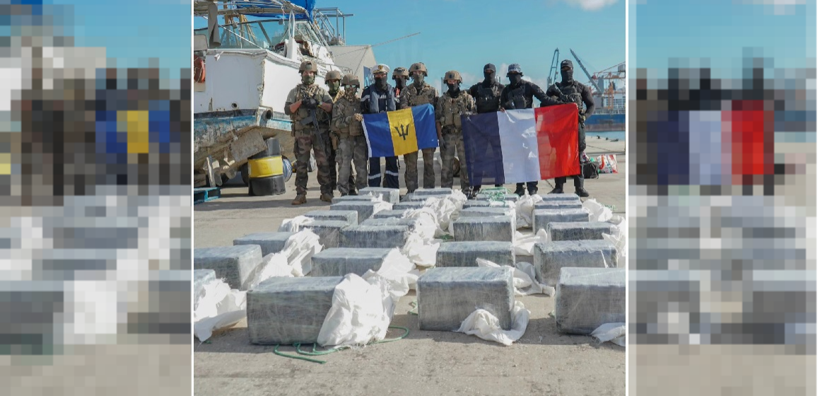 676,7 kilos de cocaïne saisis le 28 janvier 2026 après une interception menée par les autorités françaises au large des Antilles, en coopération avec les garde-côtes de la Barbade. Une prise qui illustre l'ampleur du narcotrafic dans la zone. Photo : Forces armées aux Antilles
