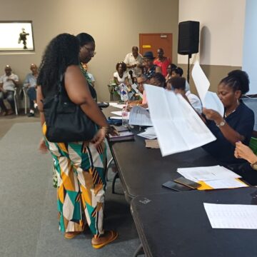 Bureau centralisateur de Baie-Mahault au soir du second tour des élections municipales 2026. Photo : Le Courrier de Guadeloupe Bureau centralisateur de Baie-Mahault au soir du second tour des élections municipales 2026. Photo : Le Courrier de Guadeloupe