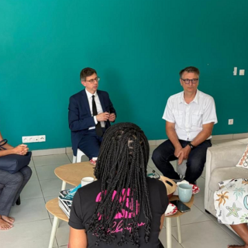 L’unique maison de naissance de Guadeloupe, « Le Temps de Naître », vient de signer un contrat pluriannuel avec l’Agence regionale de santé qui lui ouvre l’accès à des financements. Photo: DR