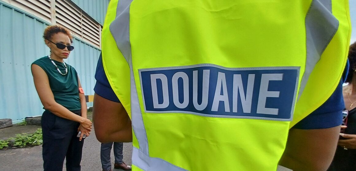 Photo d'illustration d'un douanier en Guadeloupe. Crédit : préfecture de Guadeloupe