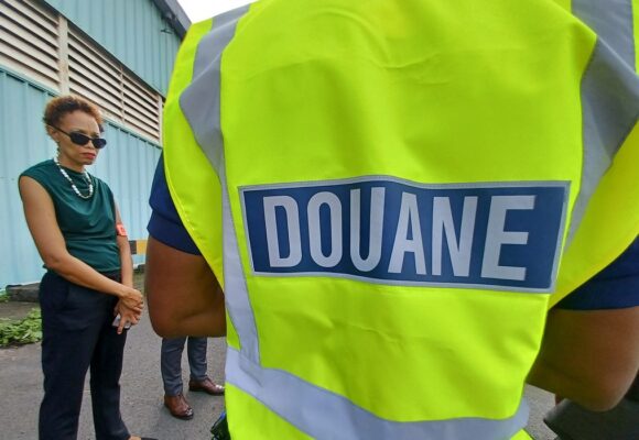Photo d'illustration d'un douanier en Guadeloupe. Crédit : préfecture de Guadeloupe