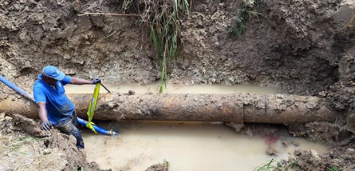 Crise de l’eau : contrairement à l’idée répandue, la cagnotte pour refaire les réseaux n’a jamais été remplie